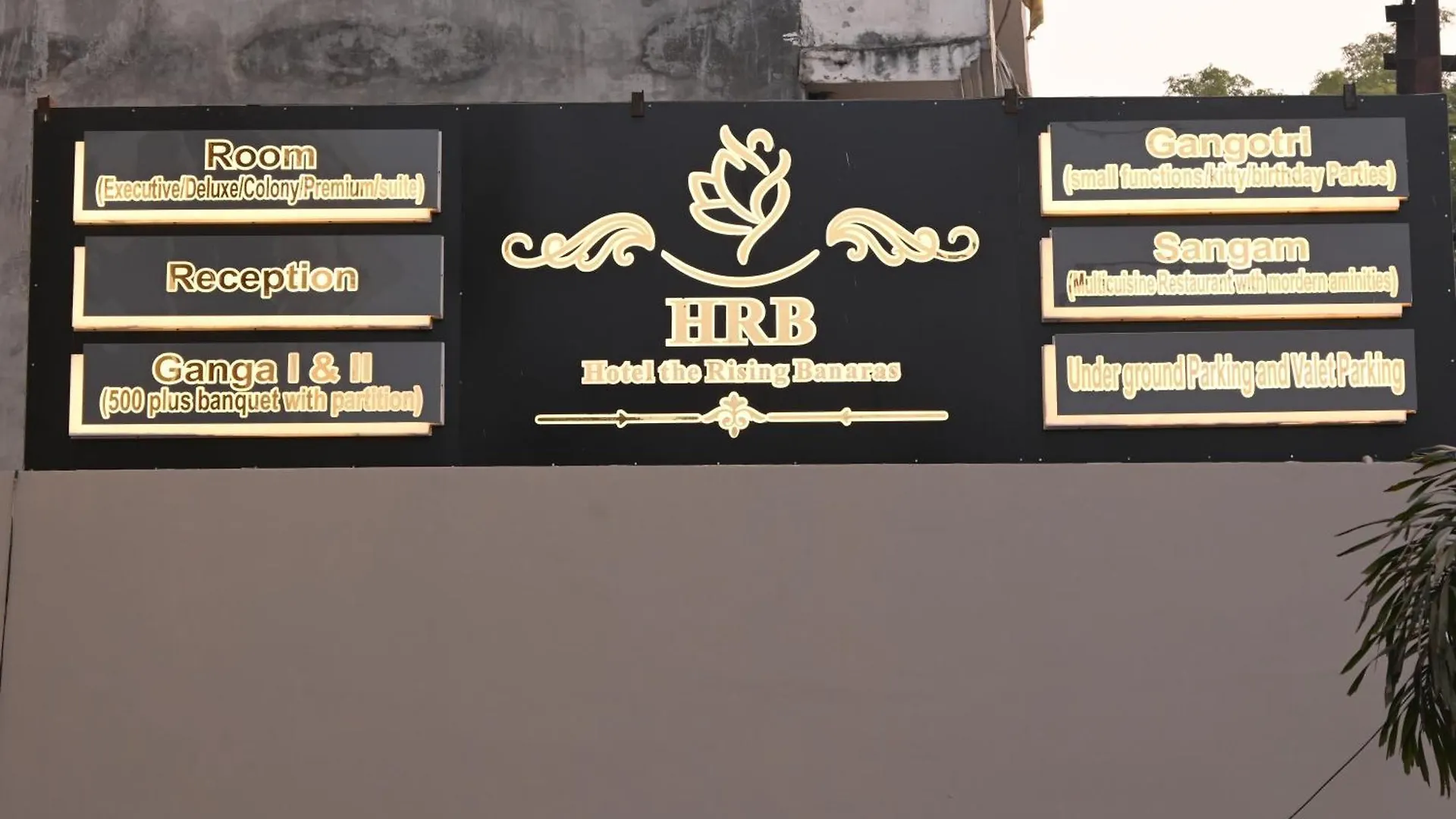 Hotel The Rising Banaras Váránaszi