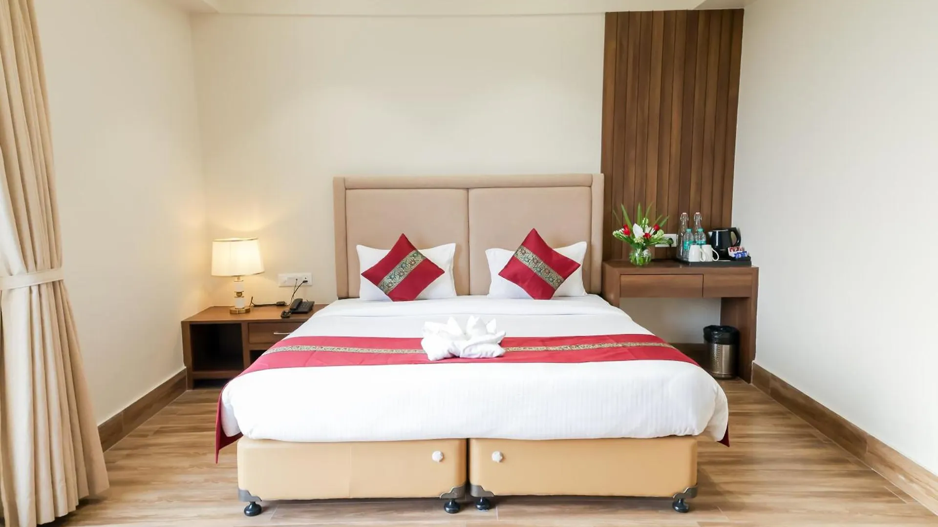 Hotel The Rising Banaras Varanasi
