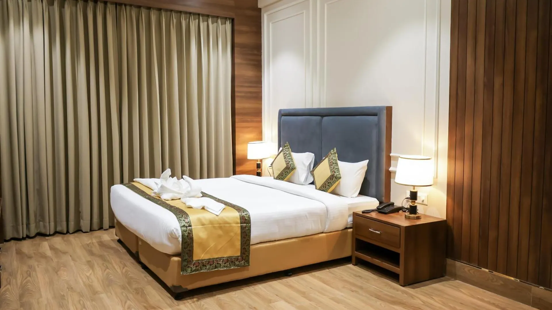 Hotel The Rising Banaras Varanasi