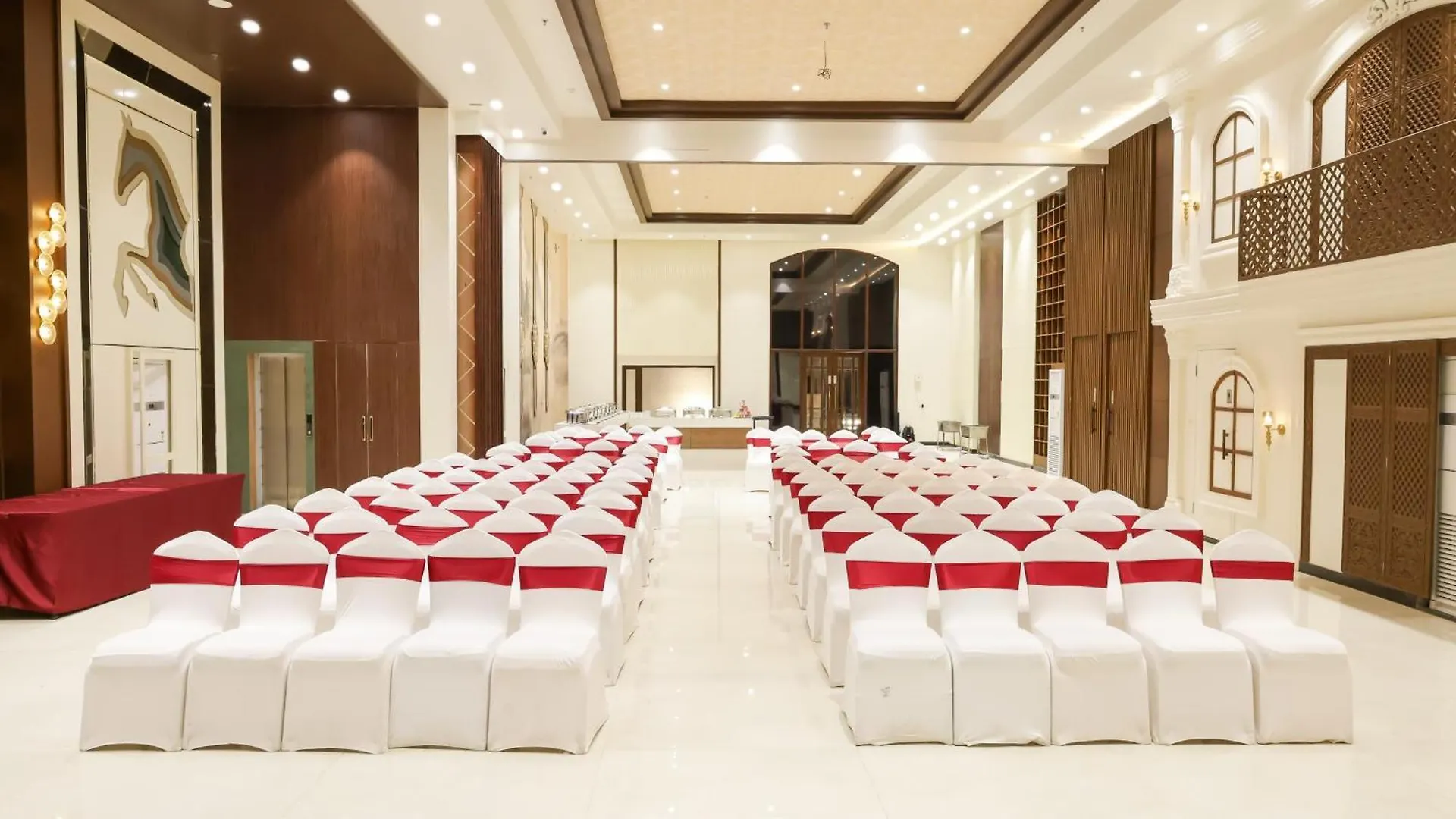Hotel The Rising Banaras Varanasi